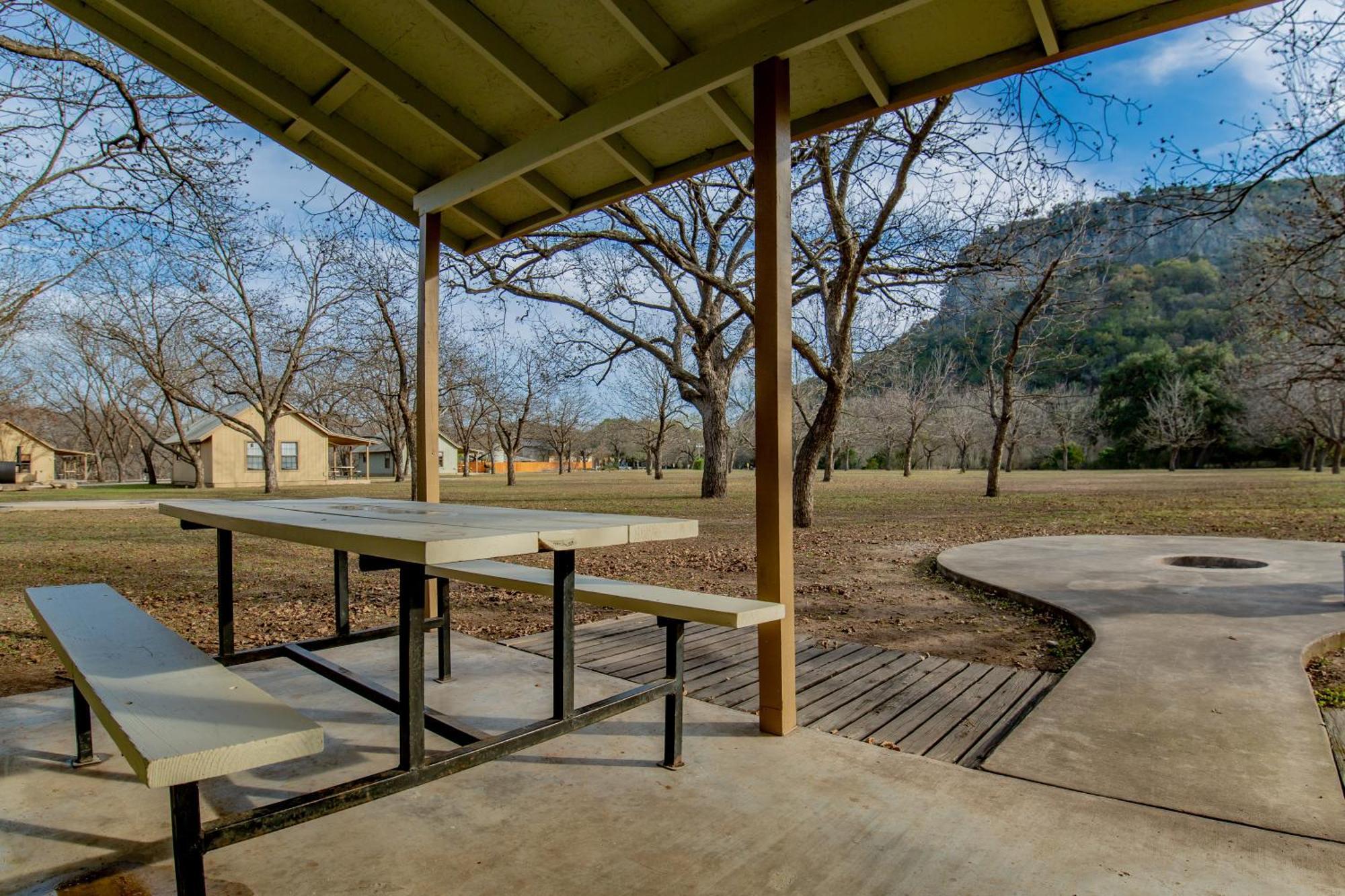 Seven Bluff Cabins Concan Eksteriør bilde